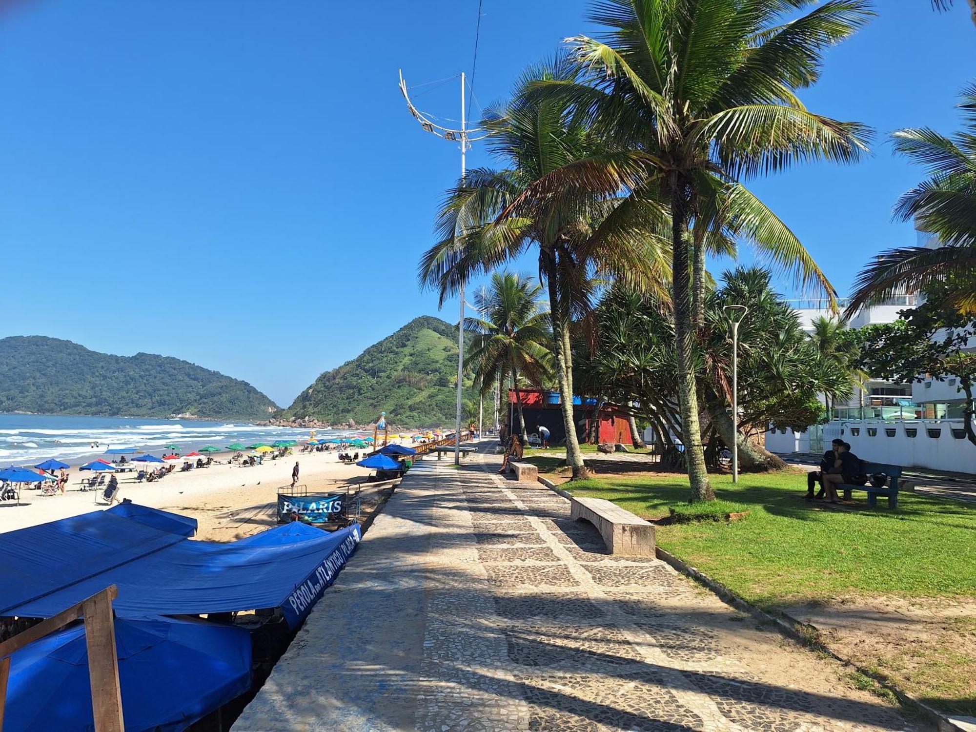 Duplex Pe Na Areia, Praia Do Tombo - Guaruja/Sp. Esterno foto